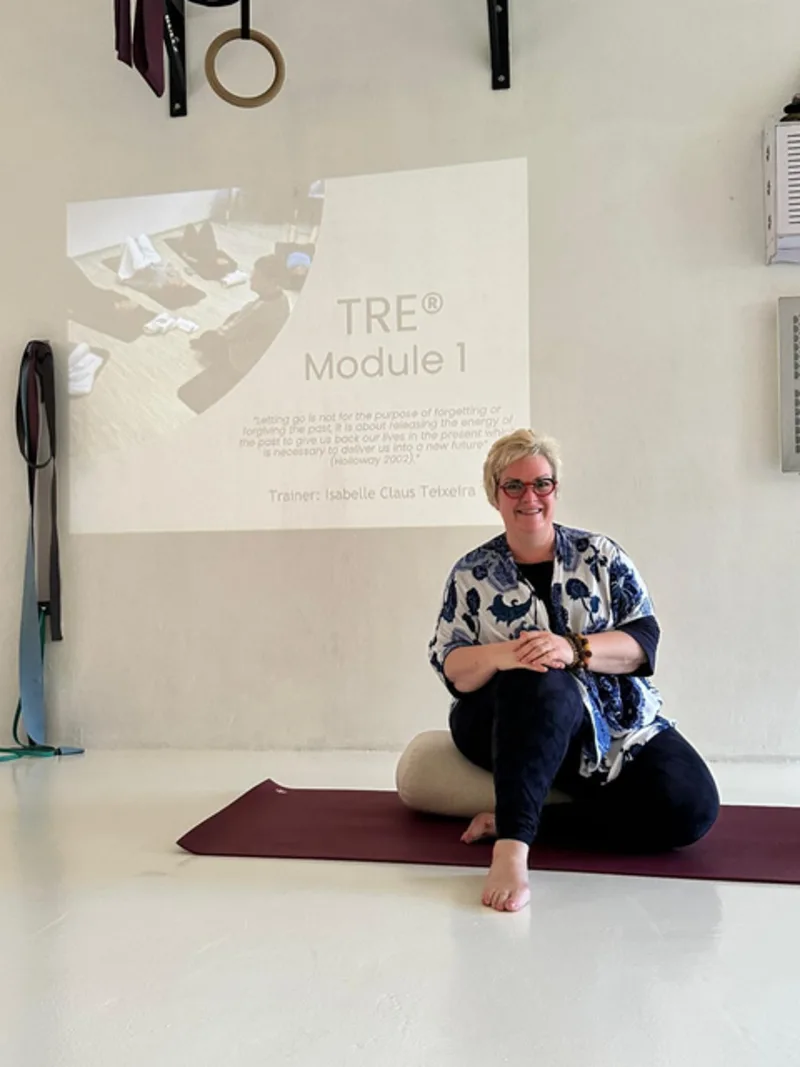 Isabelle Claus Teixeira teaching TRE® Module 1